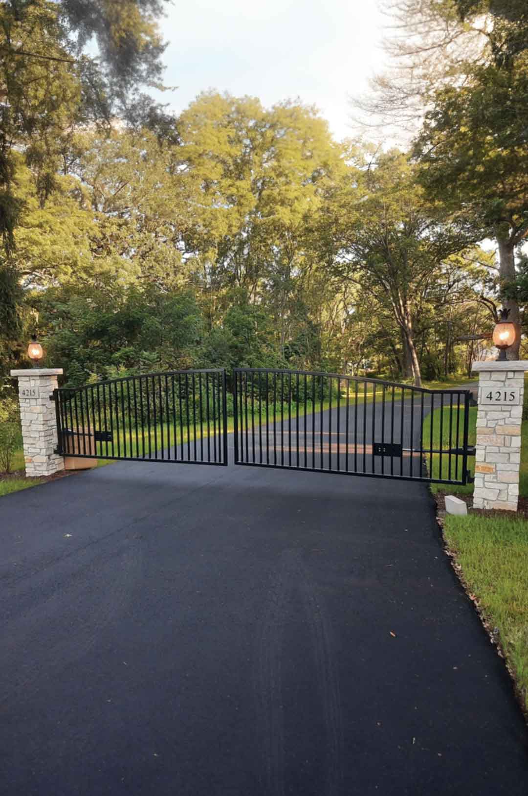 Custom Metal Gates in Portland & Vancouver